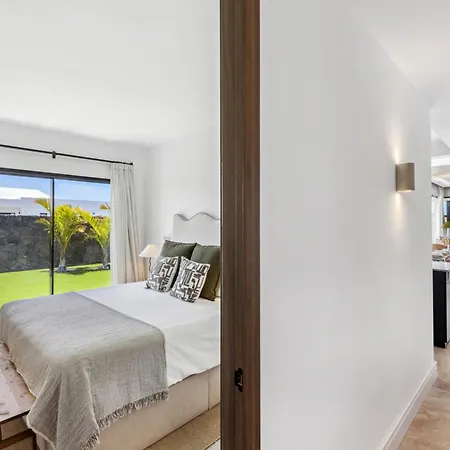 Macaronesian * Playa Blanca (Lanzarote)